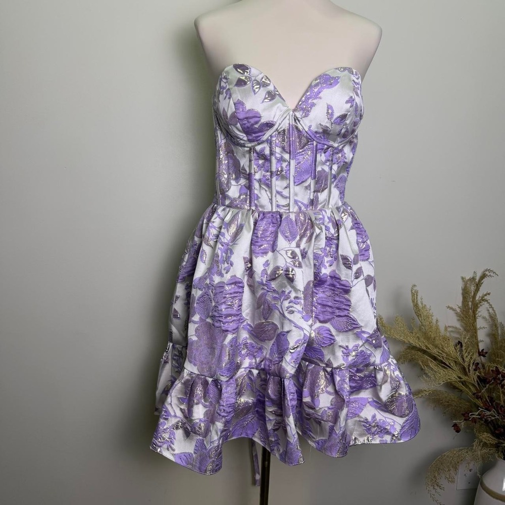 Wear Your Love Size 8 Metallic Lavender Brocade Corset Mini Dress